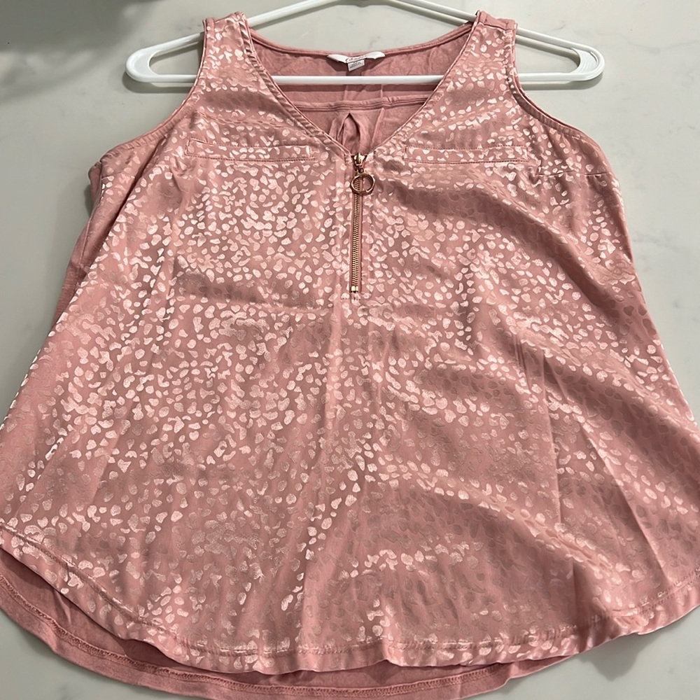 Perfect summer top by Candies!
